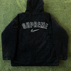 Supreme Nike Arc Corduroy Hooded Jacket in black