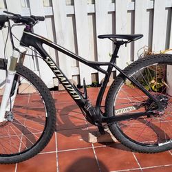 Bike specialized 29er Size M 17 Components sram XX1 11 sp Fork rock shock Reba  Wheels industries 9
