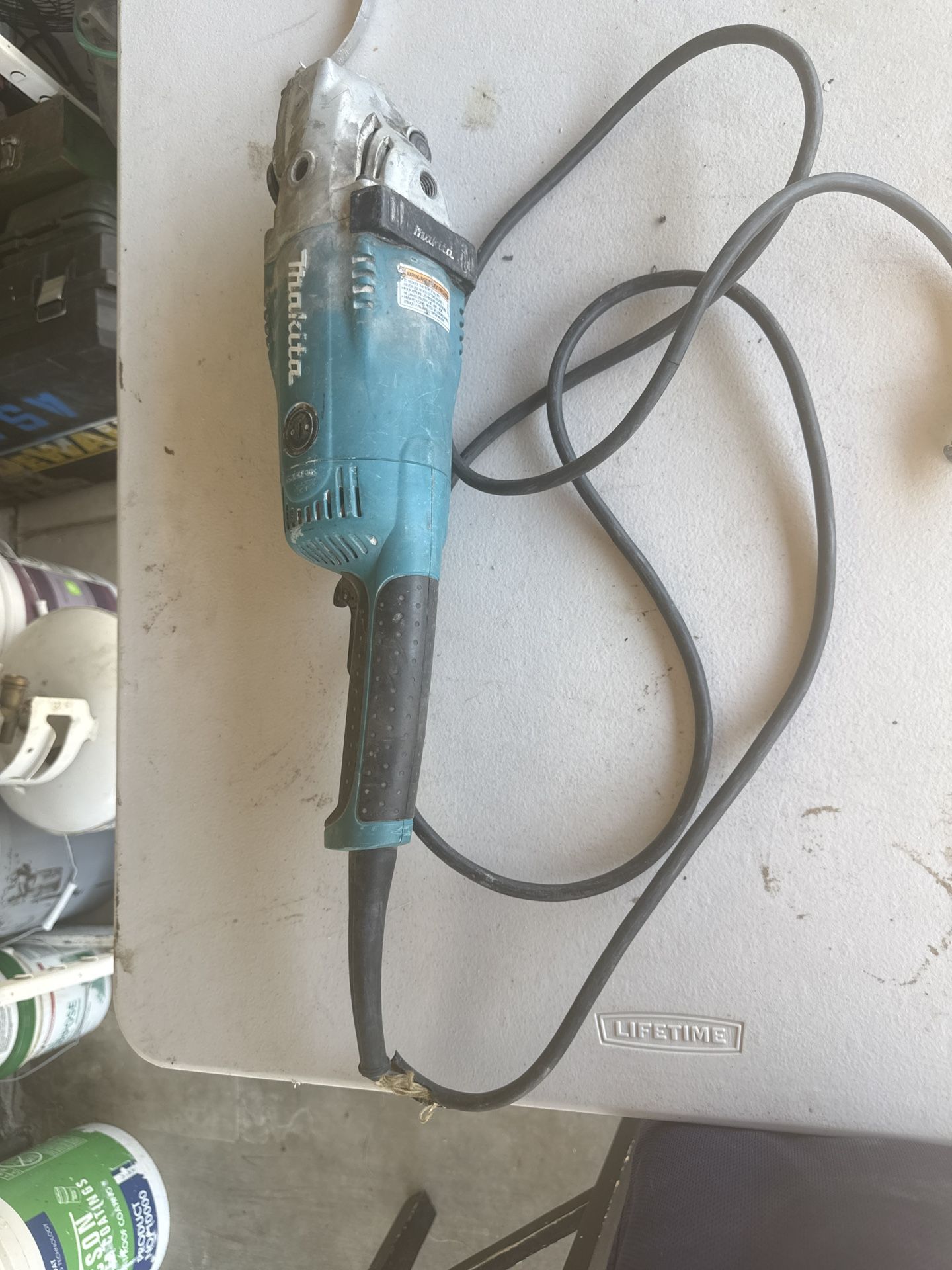 Makita 7” Grinder