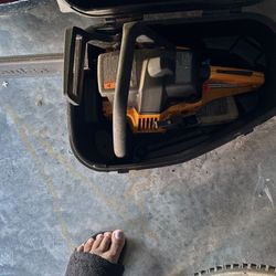 Chain Saw 