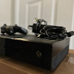 Xbox One 500GB *Like New 