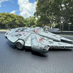 Die-Cast Millennium Falcon Model - Disney Store Edition