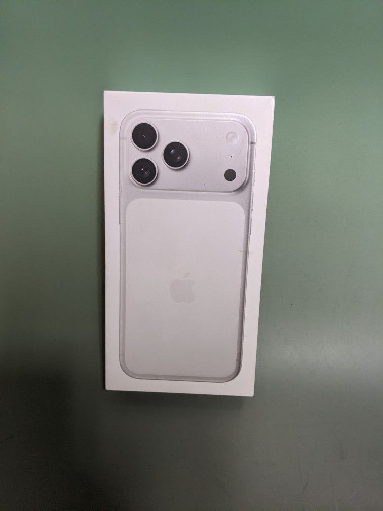 IPhone 17 Pro Unlocked Brand New 256gb - 5 Dollars Down No Credit Needed!