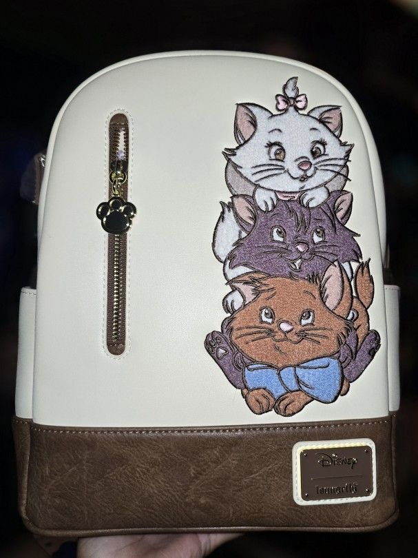 Brand New! Loungefly Disney The Aristocats Stacked Kittens  display picture 1