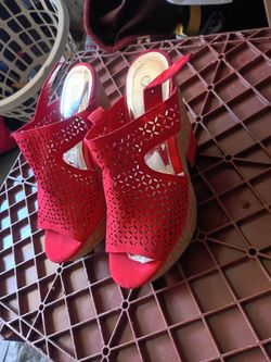 Red platforms