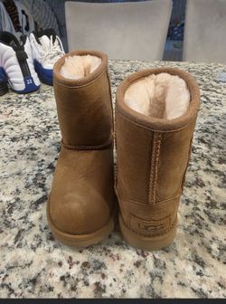 Toddler Uggs