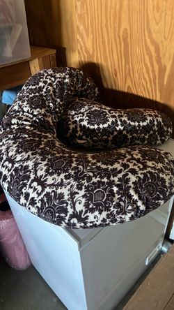 Leach co pregnancy body pillow