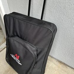 Art Roll-A-Bag