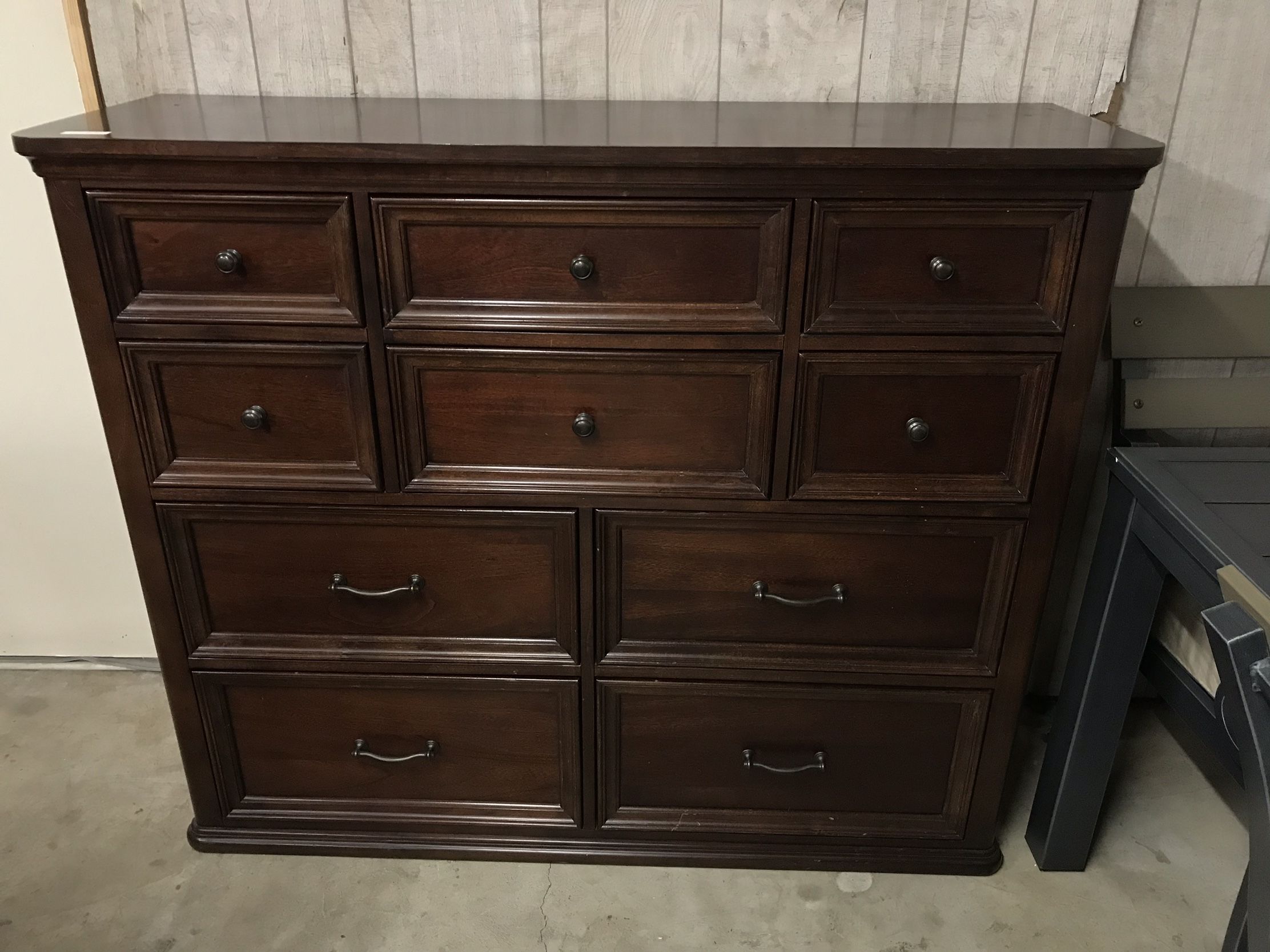 NEW Gentlemen’s Cosby Chest From Costco
