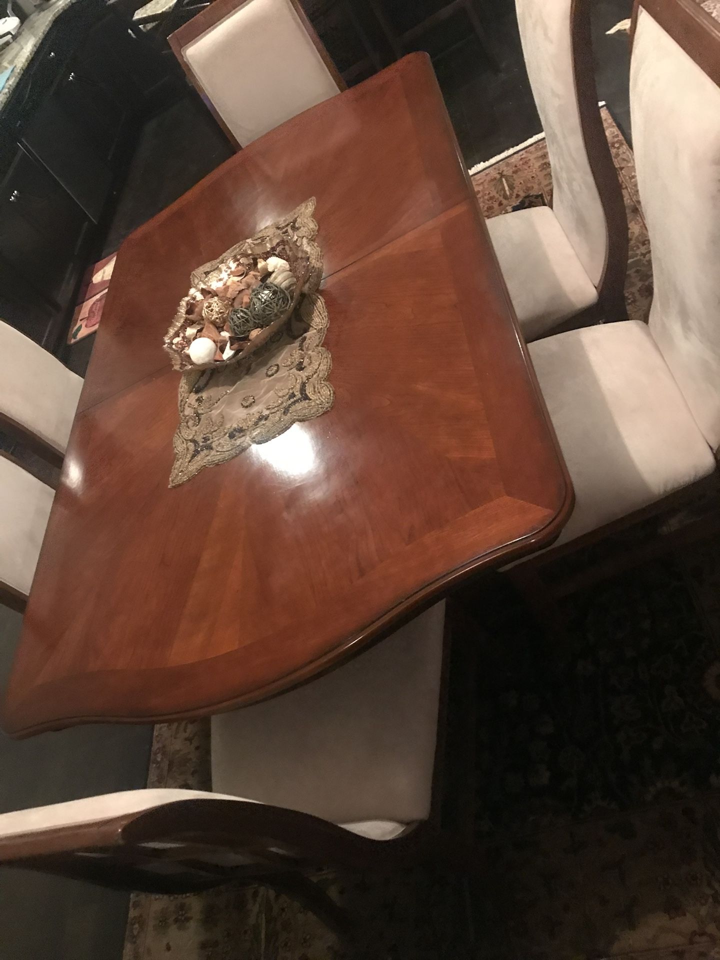 🍽️ Elegant Wood Dining Table Set – 6 Chairs