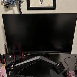 LG UltraGear 32GR93U-B 31.5" 4K UHD IPS 144Hz LED Gaming Monitor