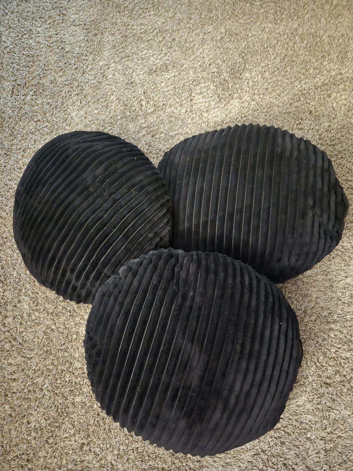 Three Set Of Couch Pillows