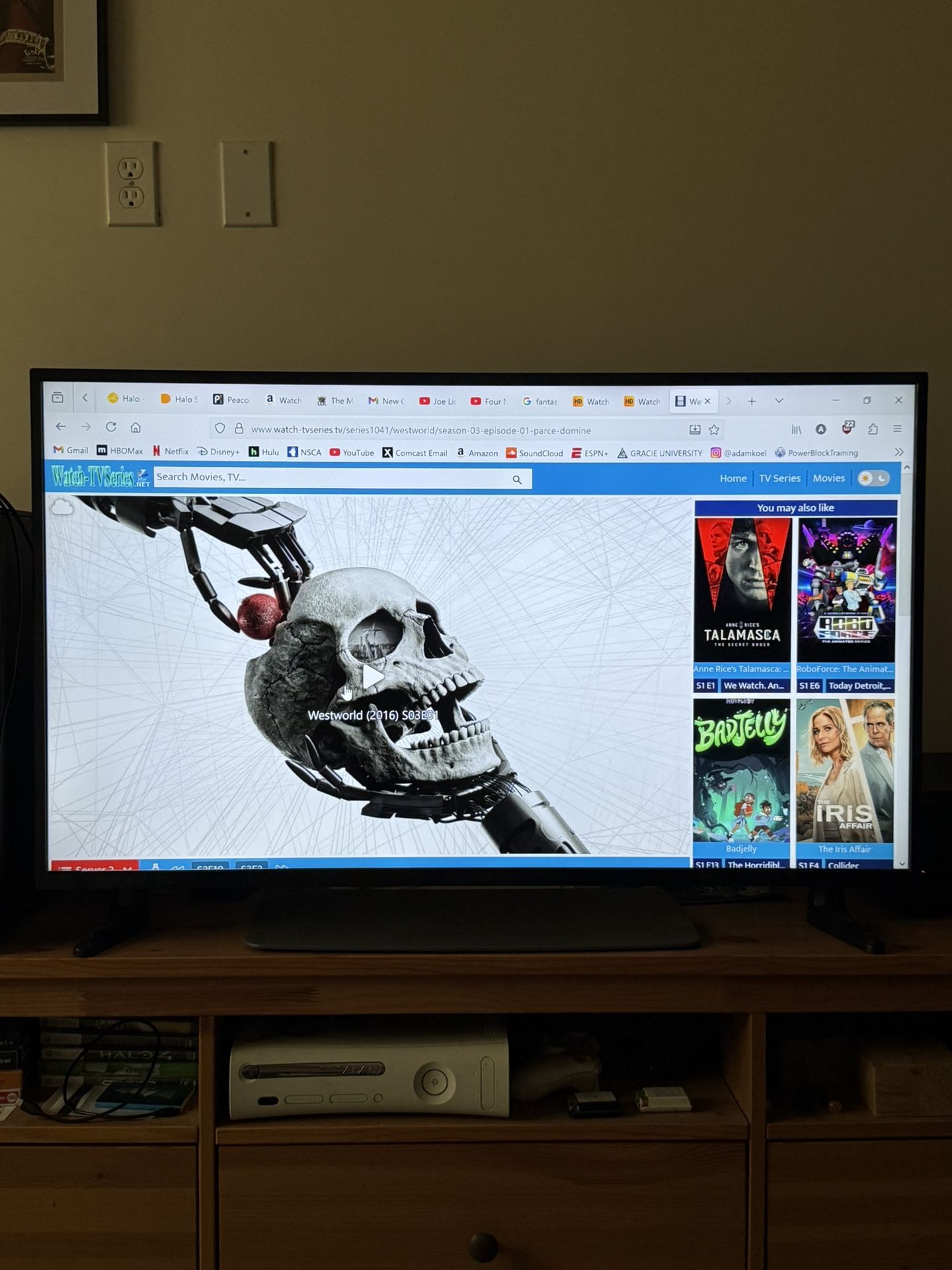 Insignia 43" 4K UHD 60HZ TV