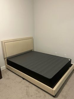 Bundle NFM Queen - Bed Frame & Metal Frame Box Spring