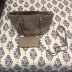 Tory Burch purse And Wallet 