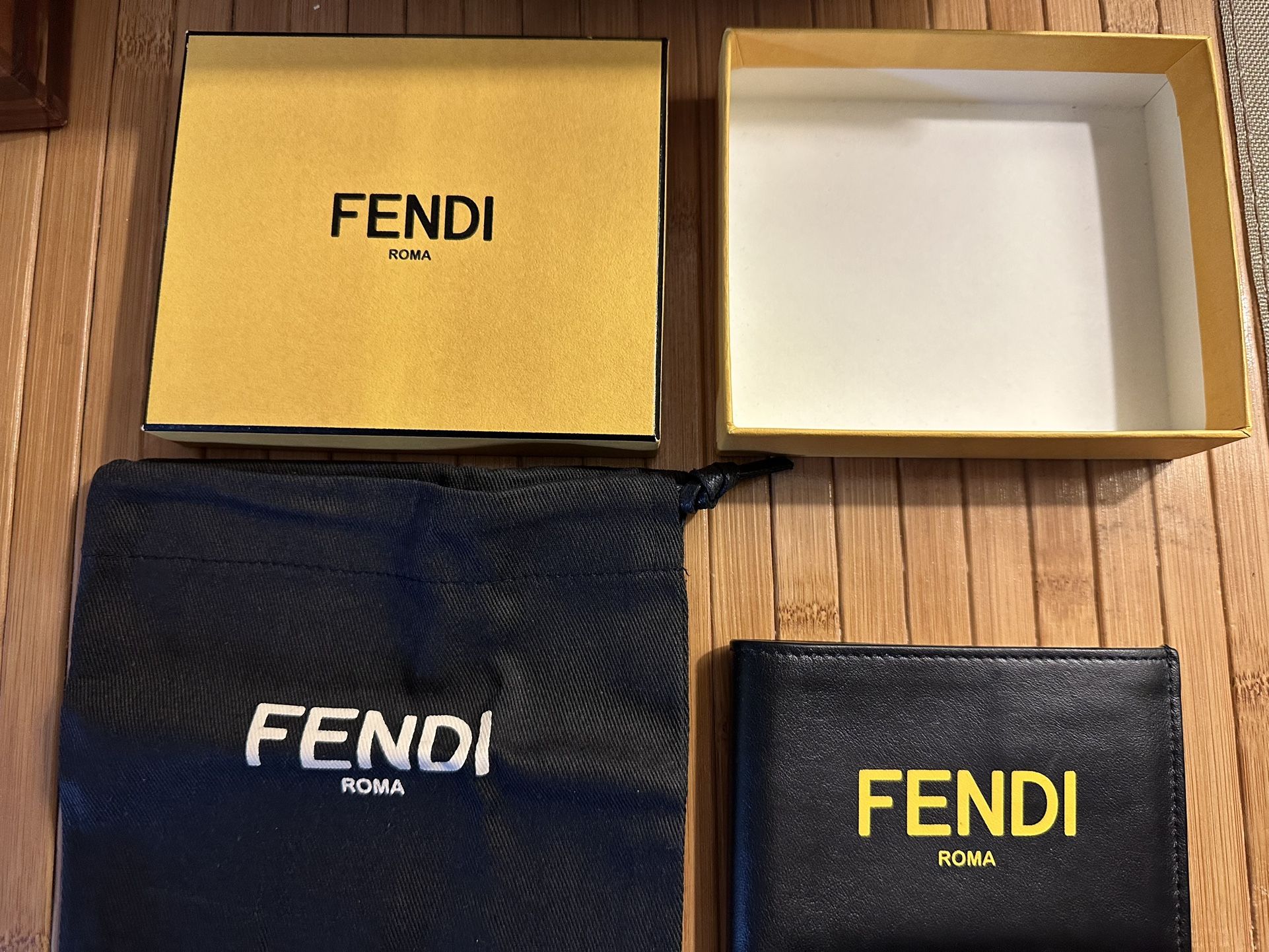 FENDI LOGO WALLET