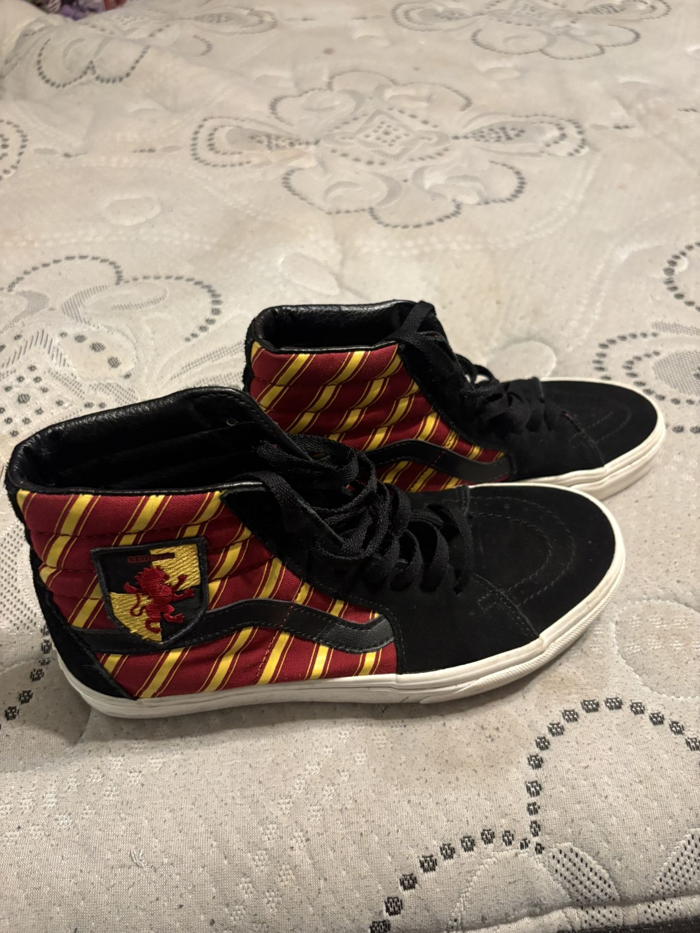 Vans Harry Potter Gryffindor Shoes | Unisex