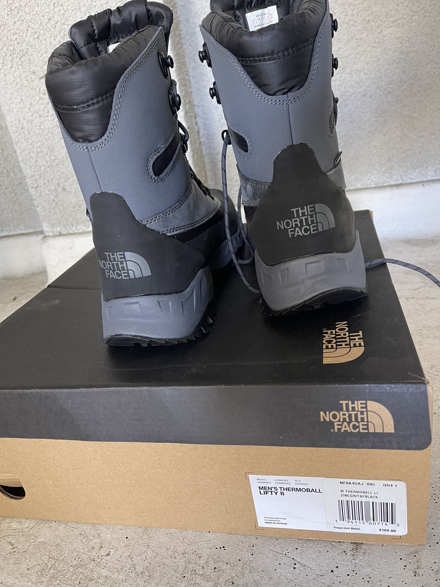North Face Mens Snow Boot 8.5 