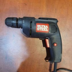 Ultra Steel 3/8" Reversible Drill
Lot tool for construction and carpentry