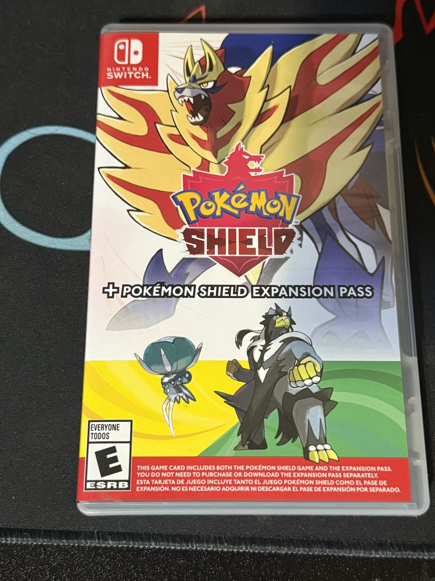 Pokemon Shield + Pokemon Shield Expansion Pass