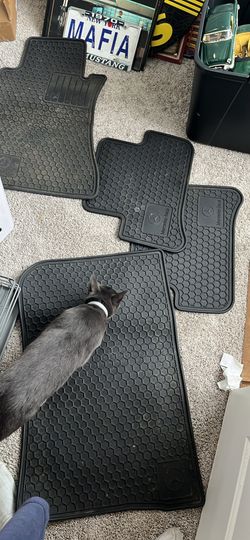 Mercedes 2000’s vintage car mats