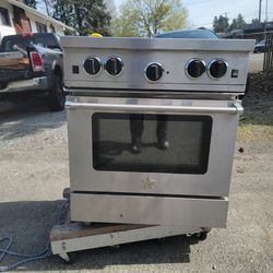 30 " Gas Range (Stove +oven)