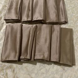 Jubilee Bronze Lot (10) 18”square Napkins 