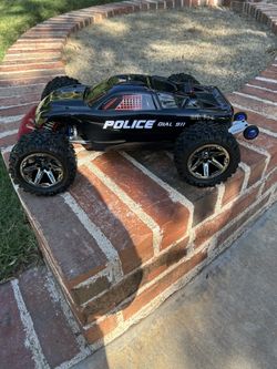 Traxxas Rustler RC Truck