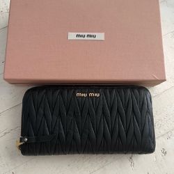Miu Miu Matelassé Black Nappa Bifold Wallet