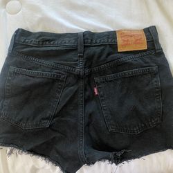 Levi High Waisted 501 Black Shorts