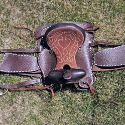 Vintage Leather Pony Saddle!