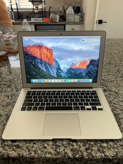MacBook Air 13 Inch 2014