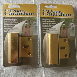 Cardinal Gates Door Guardian - Door Lock Security & Door Reinforcement for Inward Swinging Doors - Child Safety Locks for Doors