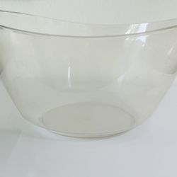 Lucite, Acrylic Modern Large Bowl. 14”x14” x7” 