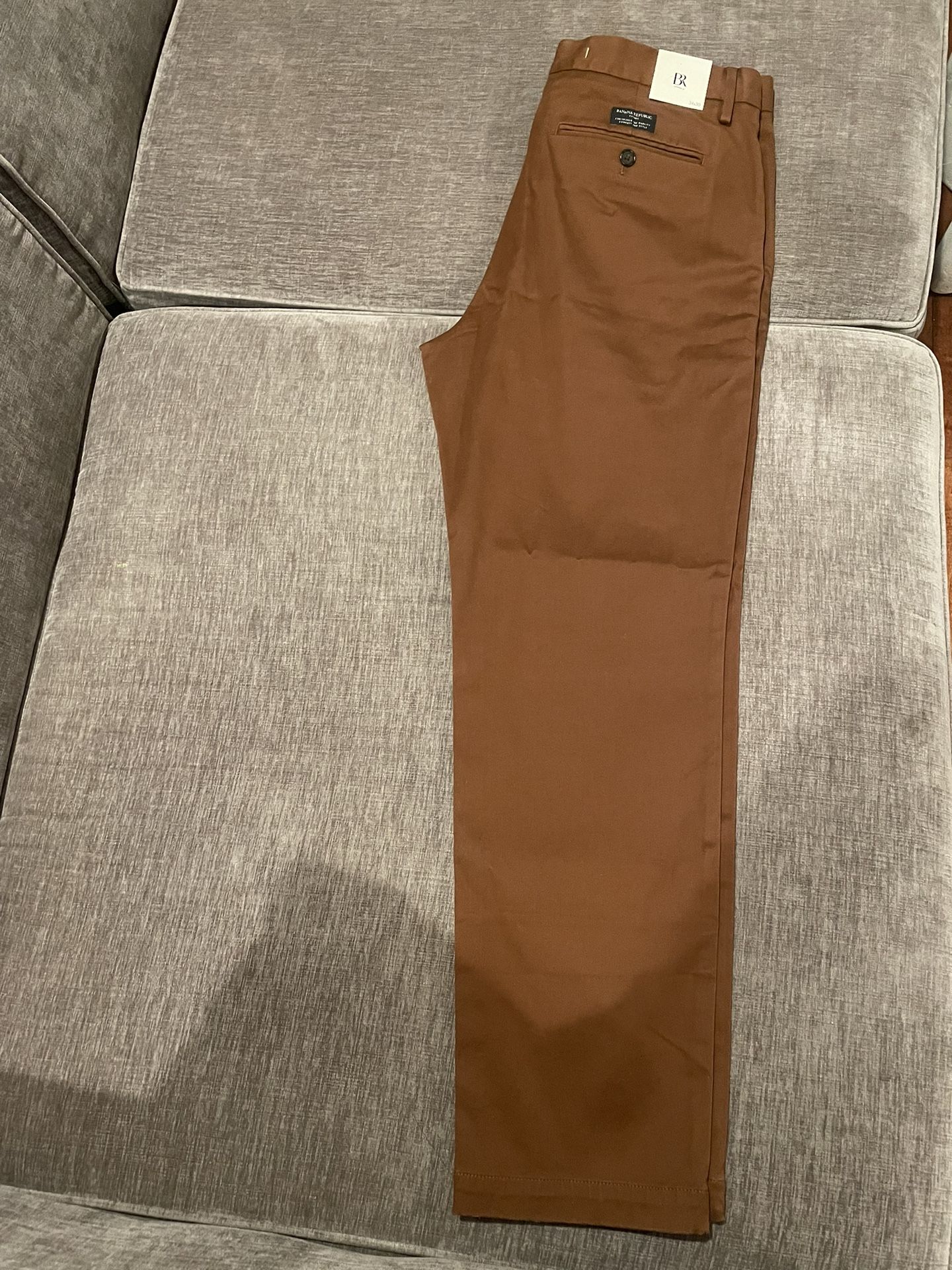Banana Republic Men’s Slim Fit Chino