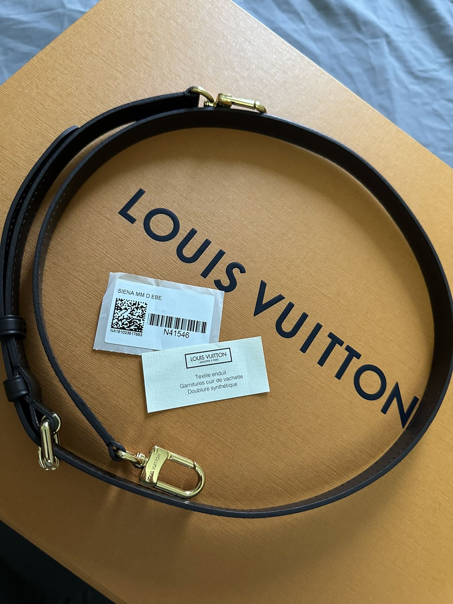 Authentic Louis Vuitton Siena MM for Sale in Kapolei, HI - OfferUp