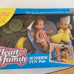 Vintage 1988 Mattel The Heart Family Sunshine Fun Pals playset featuring two dolls & accessories