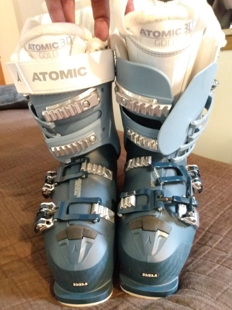 Women's Atomic Hawx Prime 95 Ski Boot 2021