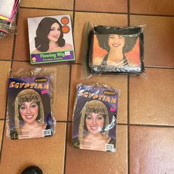 4 New Wigs Halloween Or Dress Up