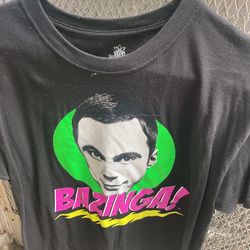 Bazinga Shirt M
