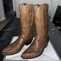 Lucchese crayton mad dog snip toe boots, size 11
