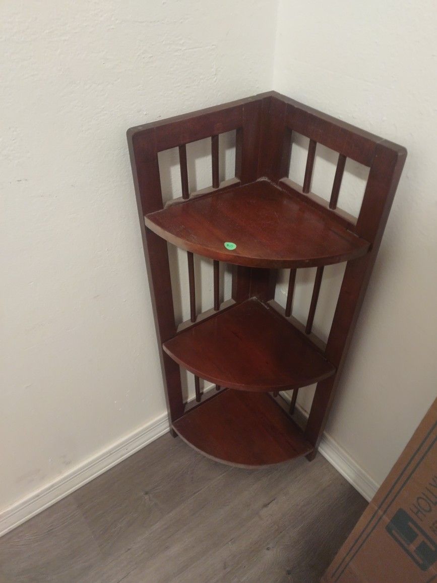 3 Shelf Corner Stand