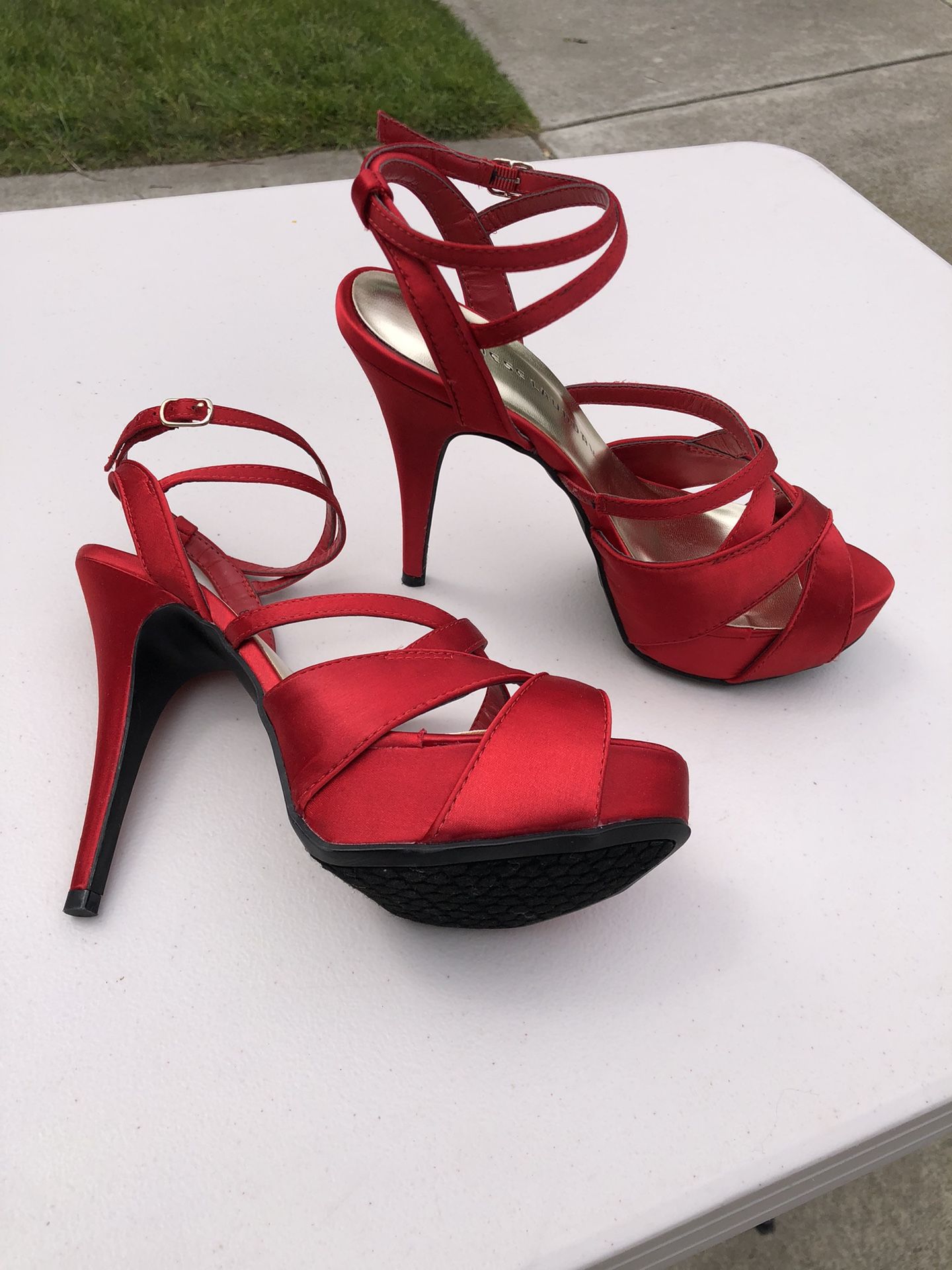 New Satin Red High Heels Size 8