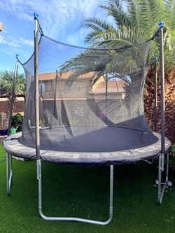 12ft Trampoline Excellent Condition