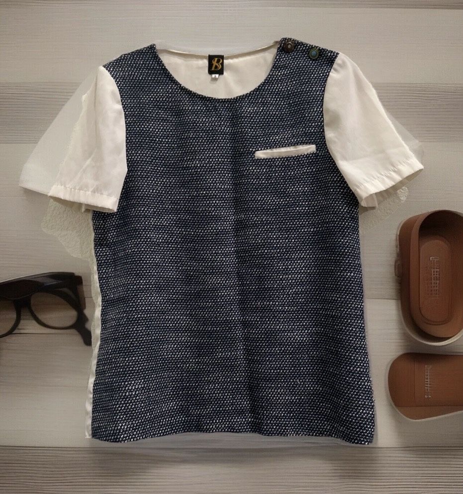 SACHIN & BABI -gorgeous blouse top navy blue/ ivory open back Size 2