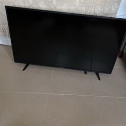 R C A TV 40” 