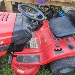 Craftman Lawn Mower T100