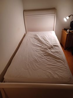 Kids Bed/twin Bed