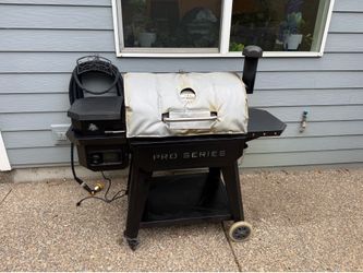 Pit Boss Pellet Smoker