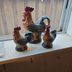 Home Rooster Salt & Pepper Shaker Milk Container
